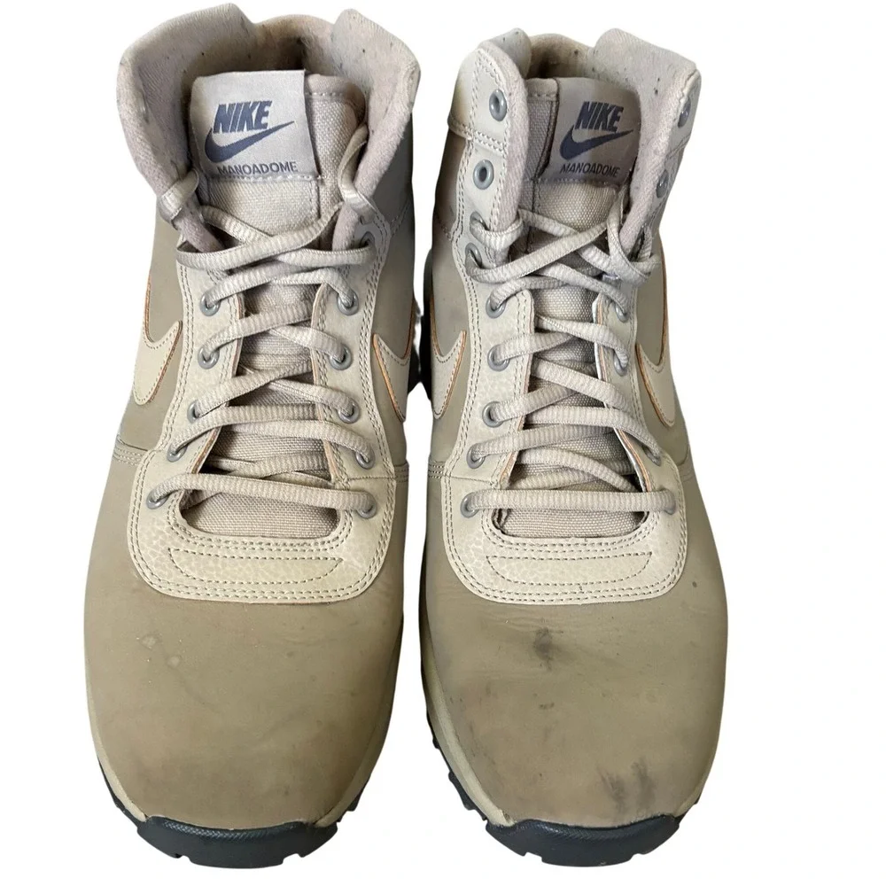 Nike Manoadome Khaki Hiking Boots Size 11.5 844358-200
